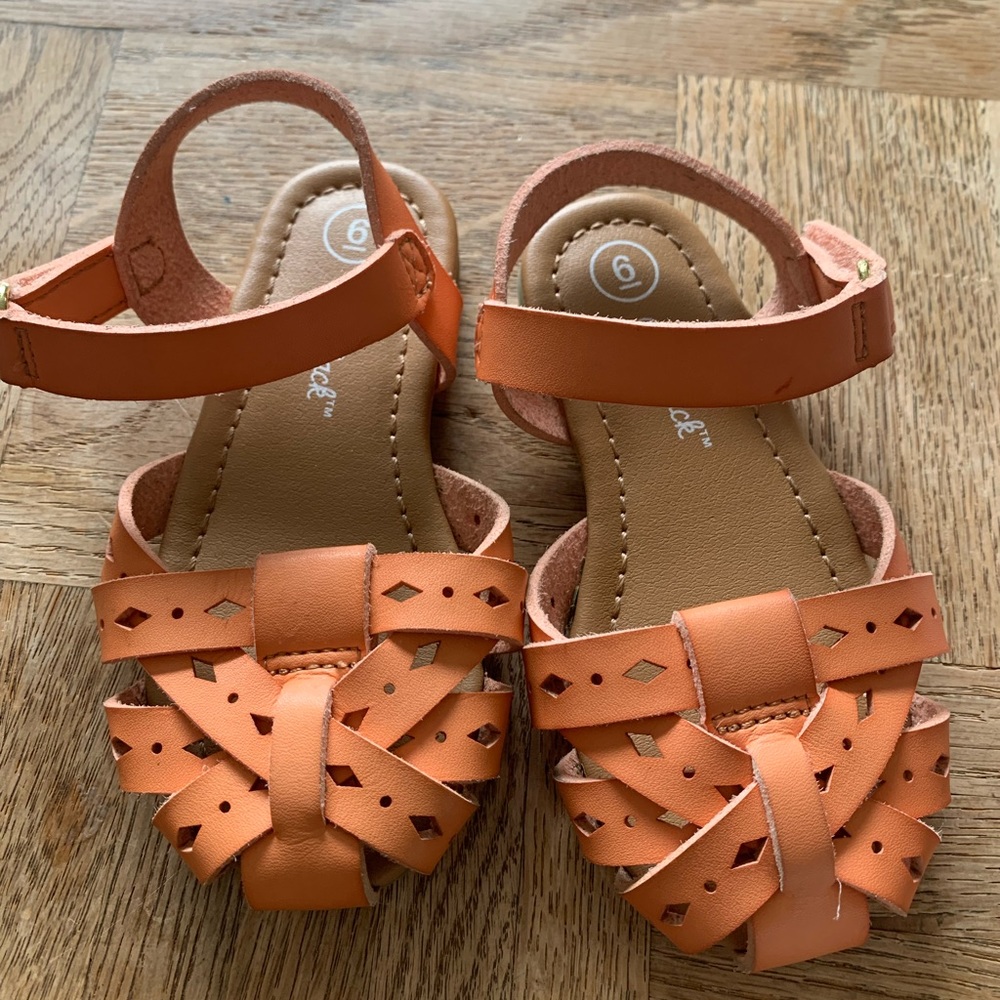 Toddler size 6 Cat and Jack sandals